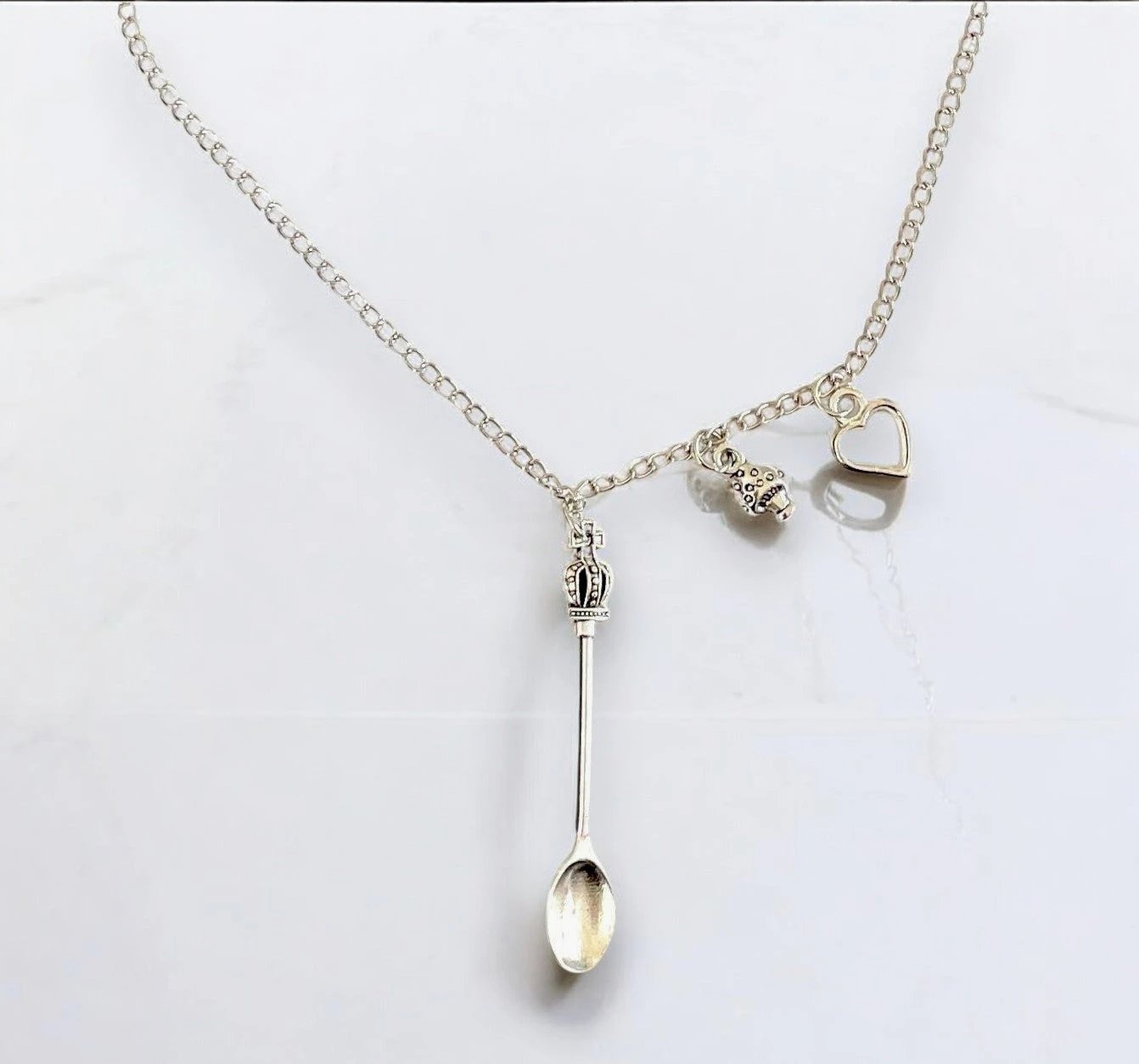 Eleganter Mini-Löffel Anhänger Krone und Herz/Pilz Charms mit 45 cm silberner Halskette - from DieBallerei