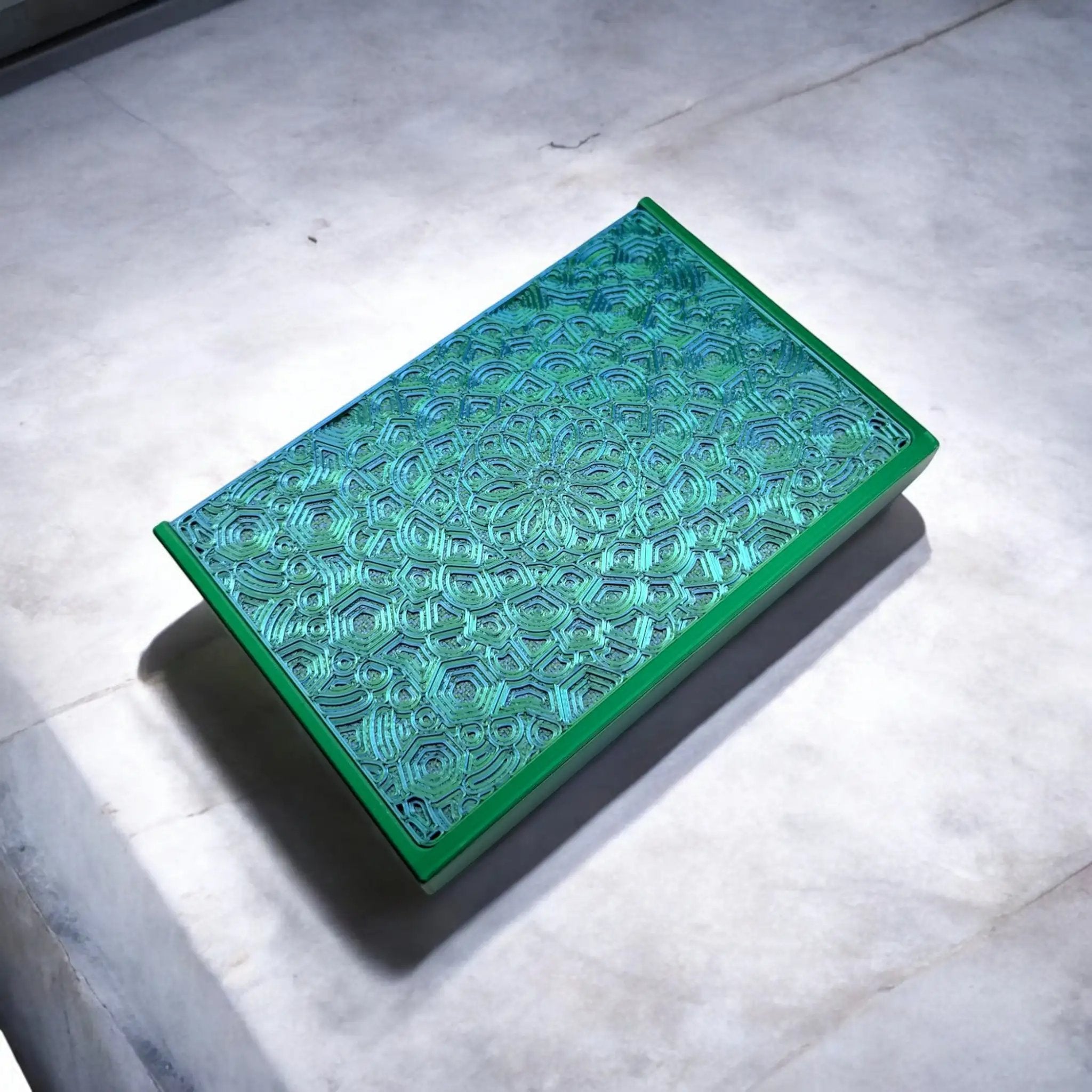 Baller-Box XL Everlasting Fractals inkl. integriertem Spiegel, 2x Röhrchen und Hack-Karten Blau / Grün - from DieBallerei