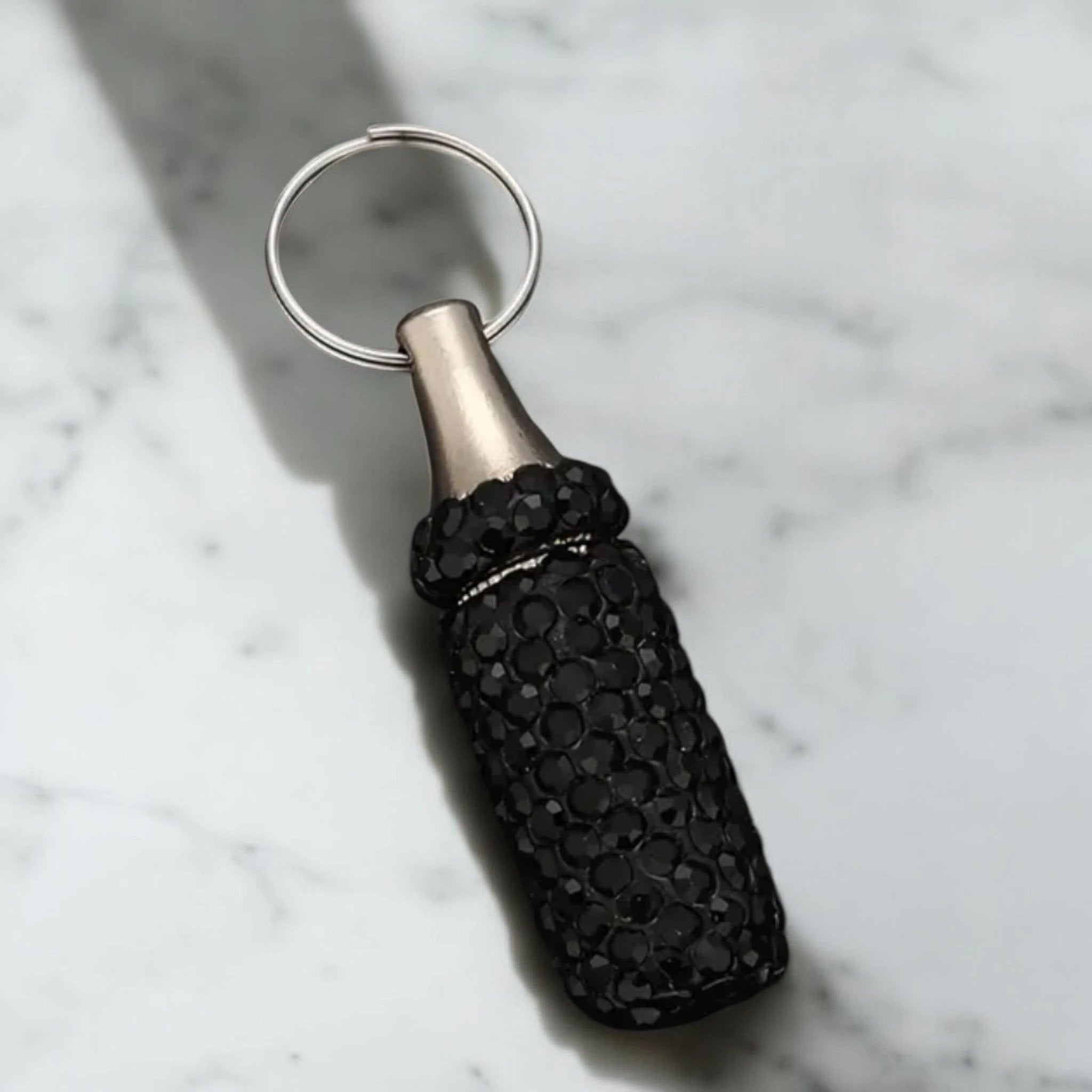 Glitzer-Pillenteiler to Go – Stil trifft Funktionalität - from DieBallerei