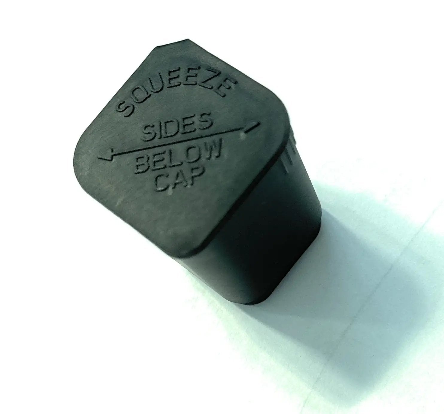 Kompakte Kunststoffdose – Geruchsdicht & Feuchtigkeitsresistent Squeeze Verschluss - from DieBallerei