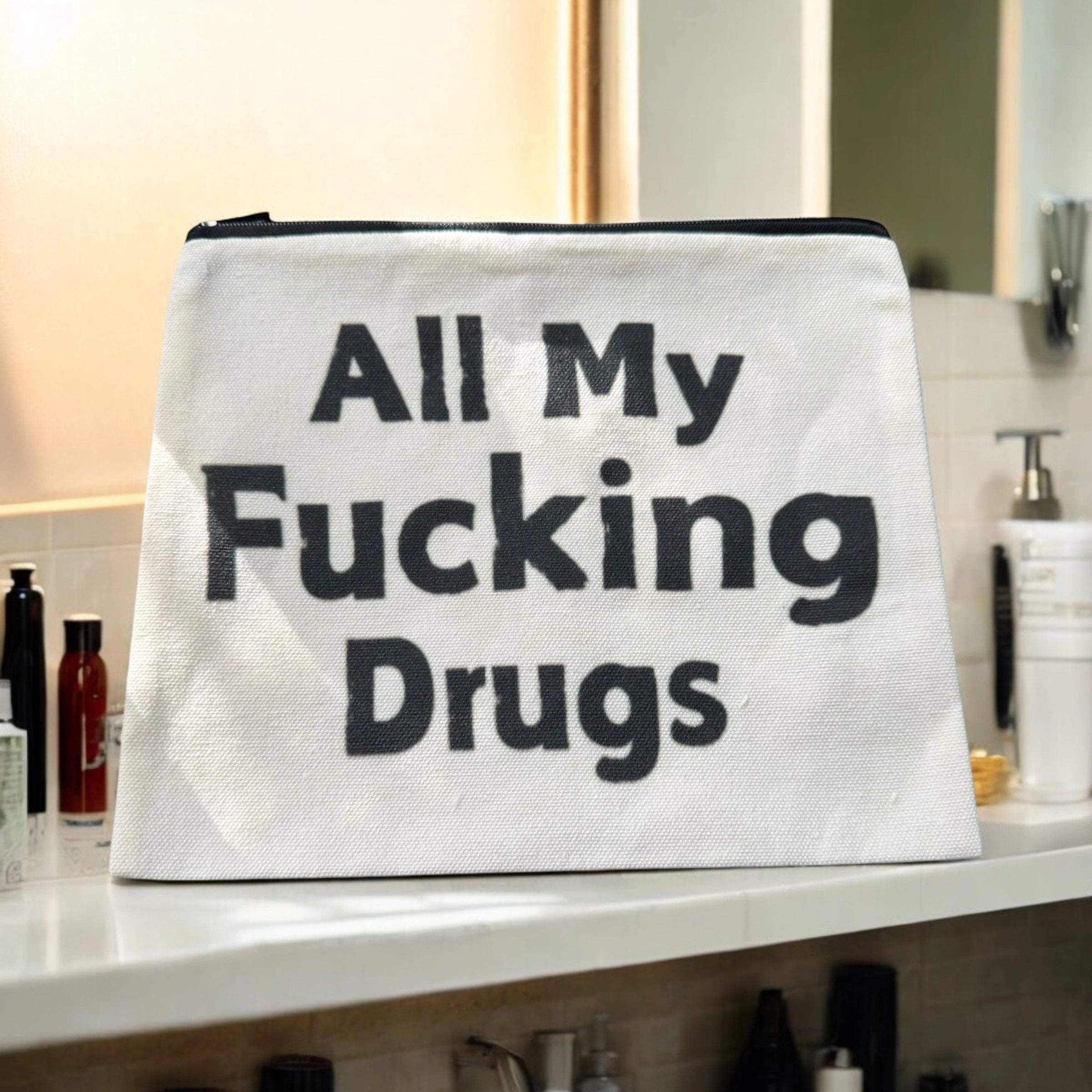 Praktischer Canvas-Beutel mit "All my Fucking Drugs" Aufdruck - from DieBallerei