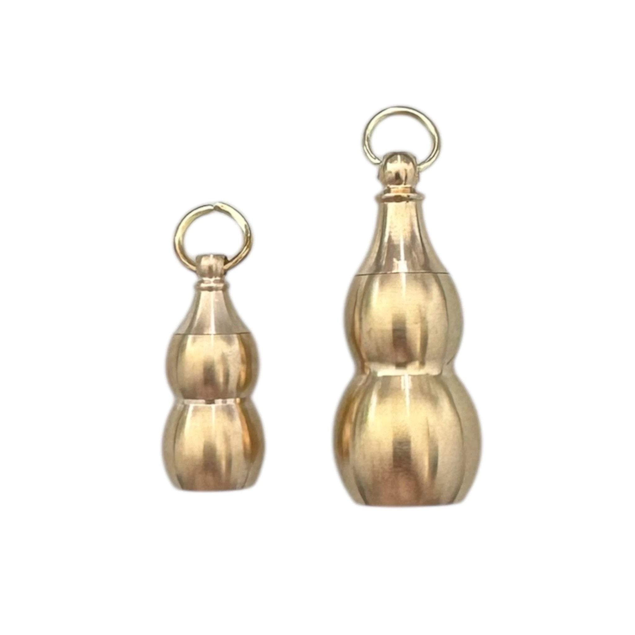 Mini-Schatztruhe in Kürbisform – Schlüsselanhänger & Kettenanhänger in Gold - from DieBallerei