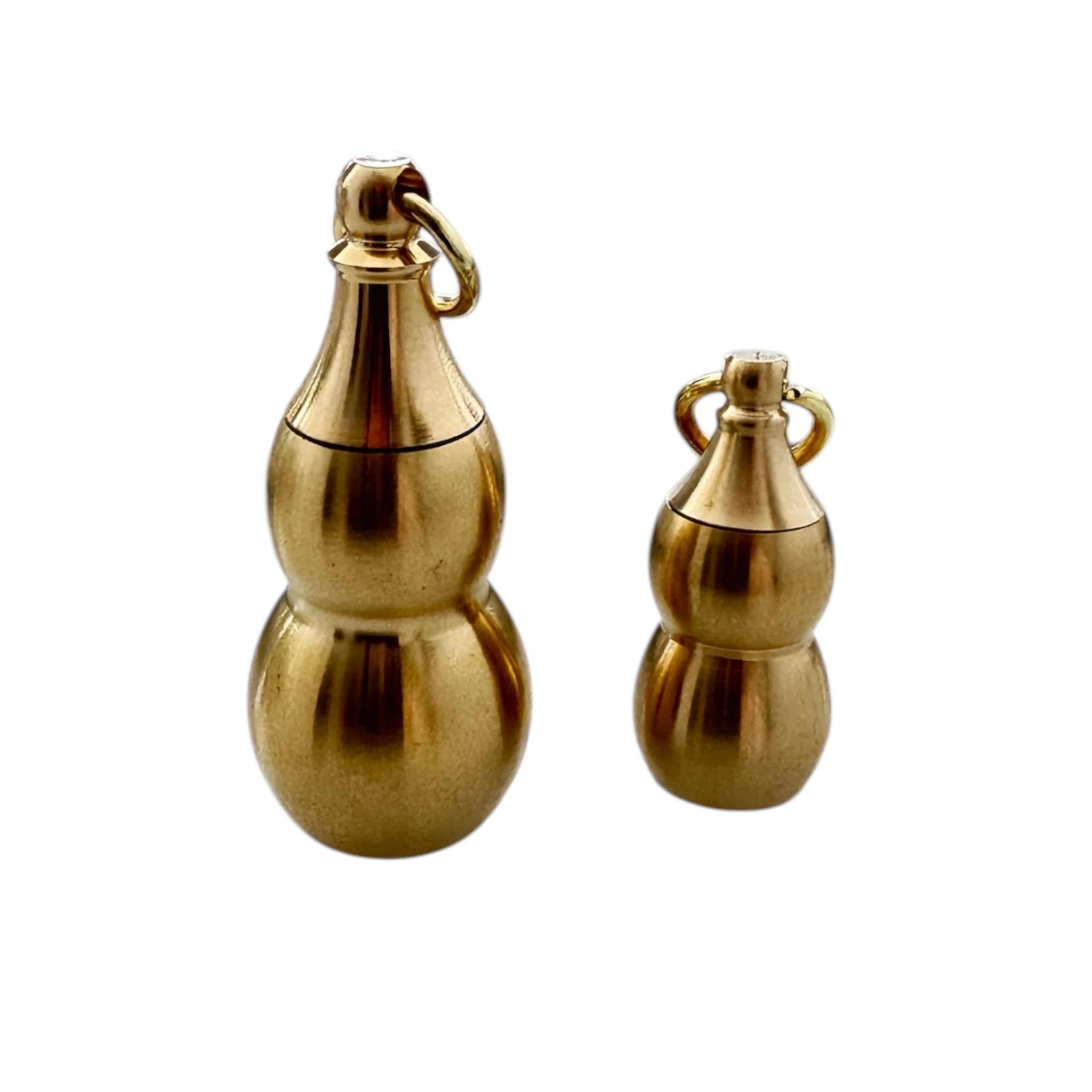 Mini-Schatztruhe in Kürbisform – Schlüsselanhänger & Kettenanhänger in Gold - from DieBallerei