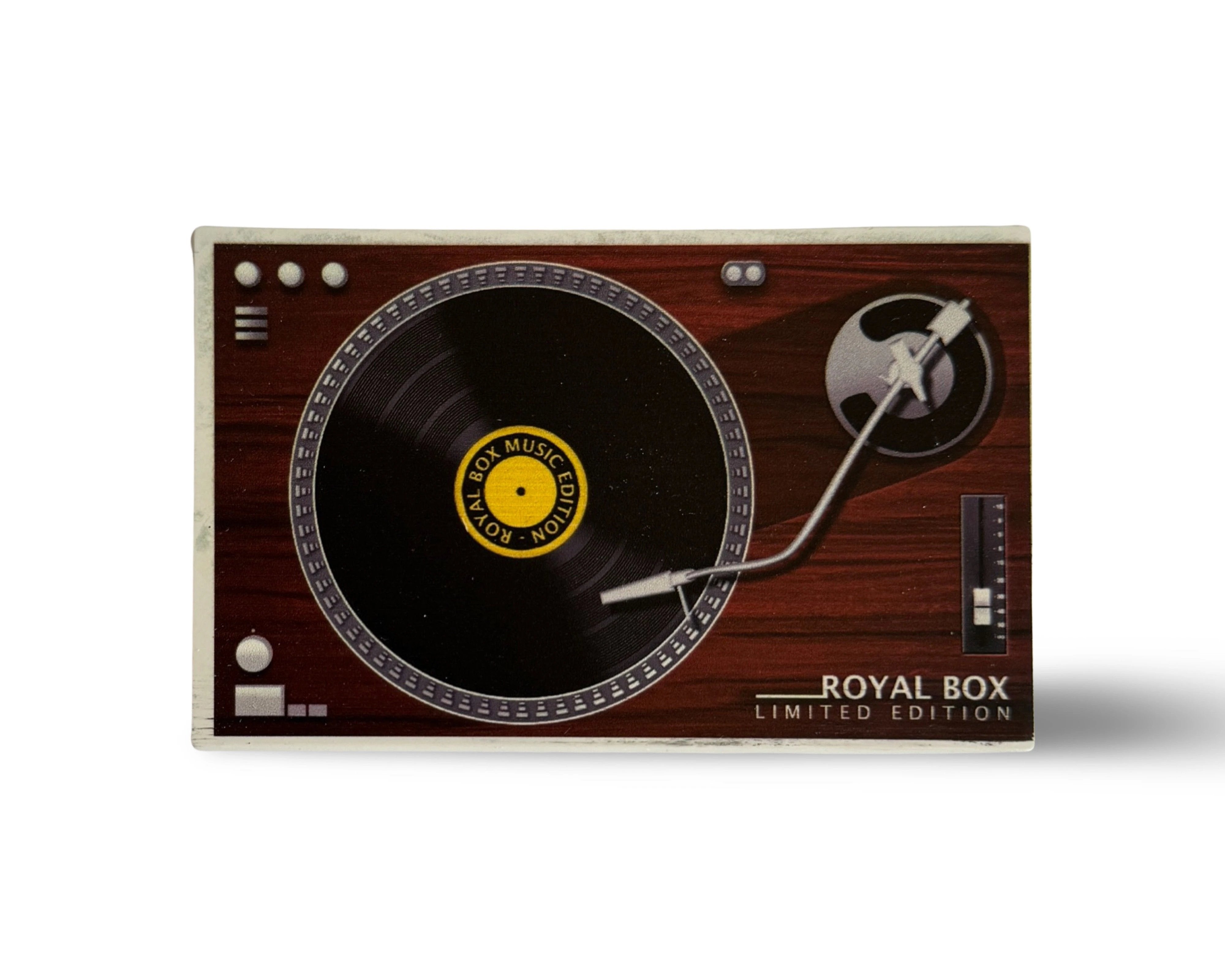 Royal Box "Plattenspieler Weiß" – Stilvolles Retro-Design & Funktionalität - from DieBallerei