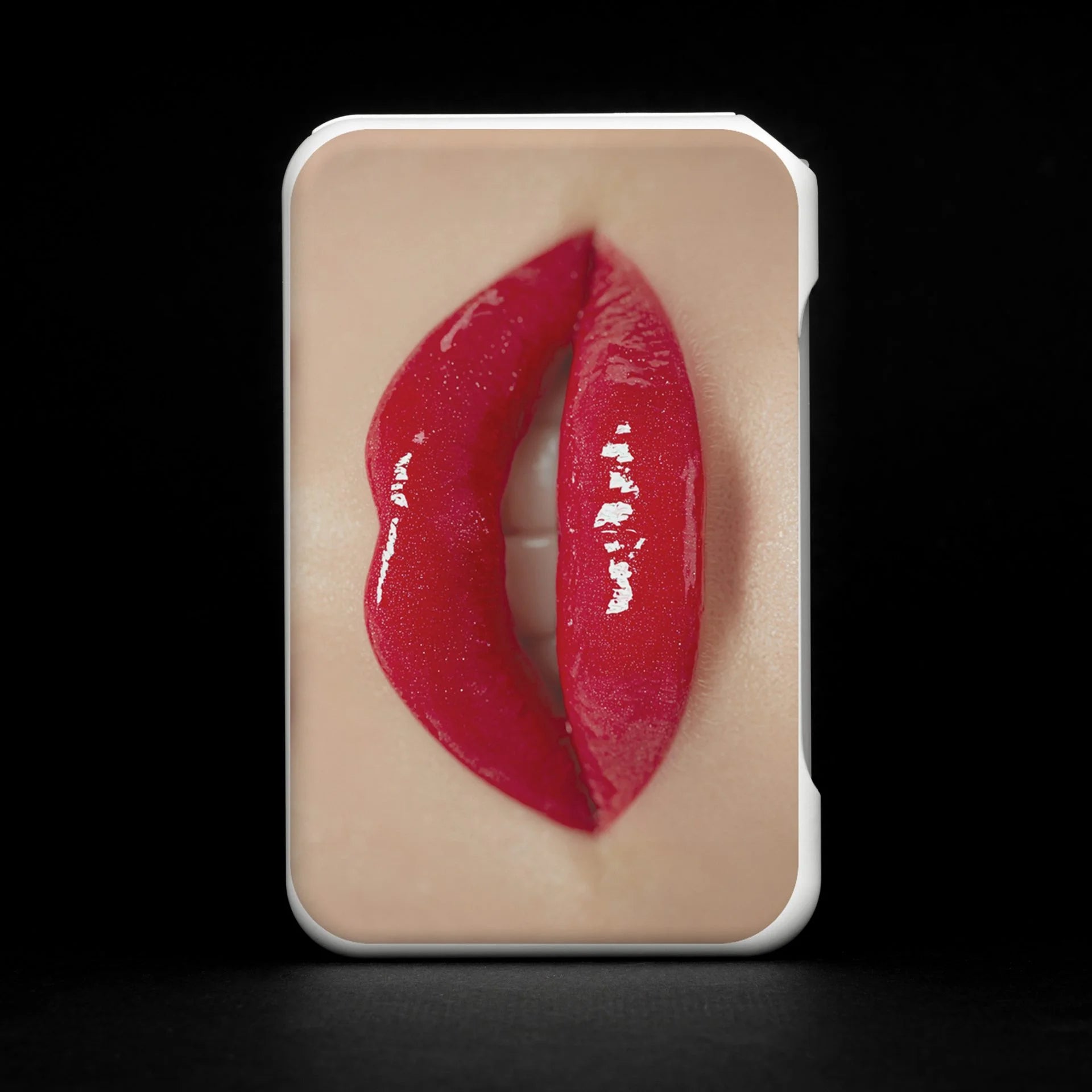 Royal Box Torpedo Kiss Edition – White Version im auffälligen Pop-Art Design