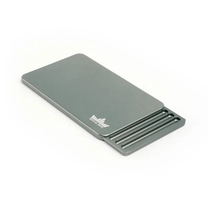 Royal Box S-Line Slim – Titanium Turbo | Ultraflache Aufbewahrungsbox aus Metall - from DieBallerei