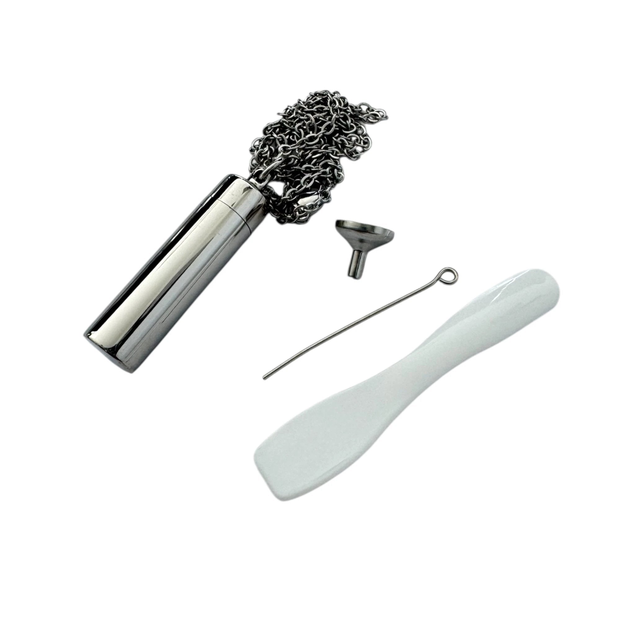 Versteck-Kette mit Glasbehälter – inkl. Zubehör & Samtbeutel - from DieBallerei