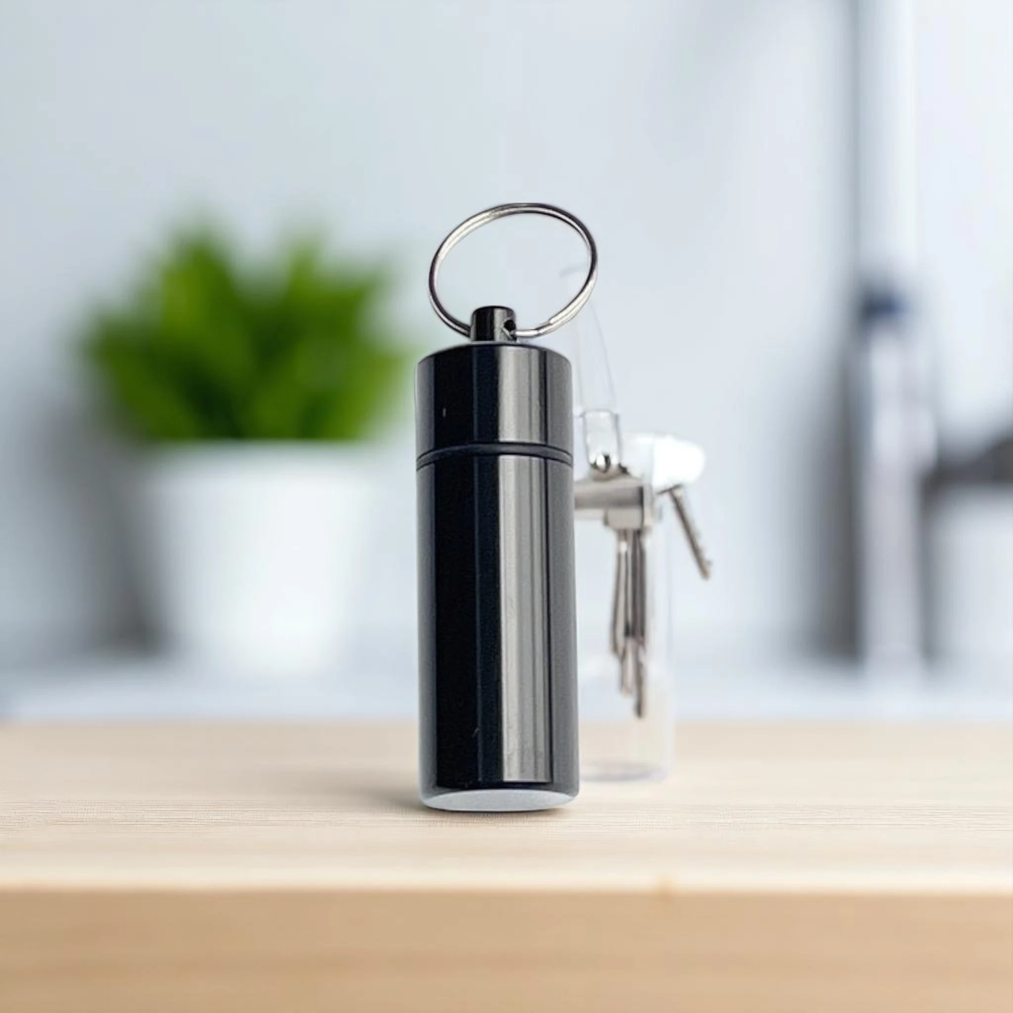 XXL Aluminium Pillenbox – Wasserdicht & Immer Griffbereit - from DieBallerei