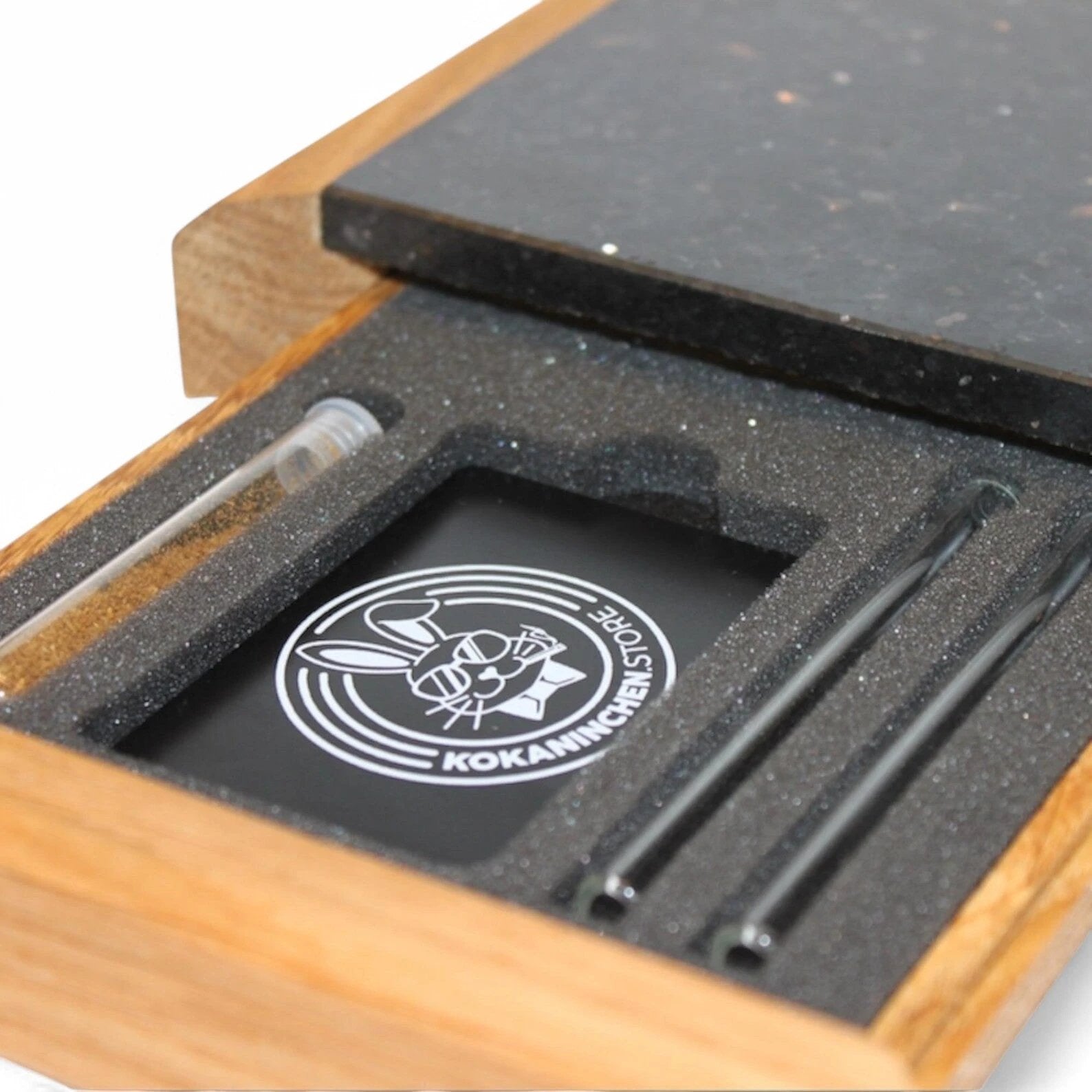 Kokaninchen Granit Untersetzer "GoldenGalaxy" hochwertige Aufbewahrungsschublade, Tassenuntersetzer, hochwertige Granitplatte - from DieBallerei