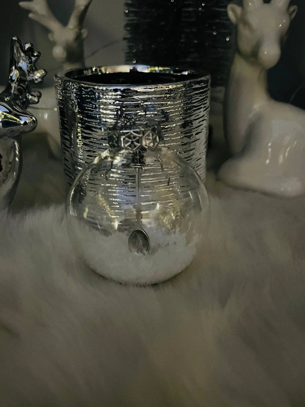 Christbaumkugel mit Kunstschnee & Löffel – Die besondere Weihnachtsdeko - from DieBallerei