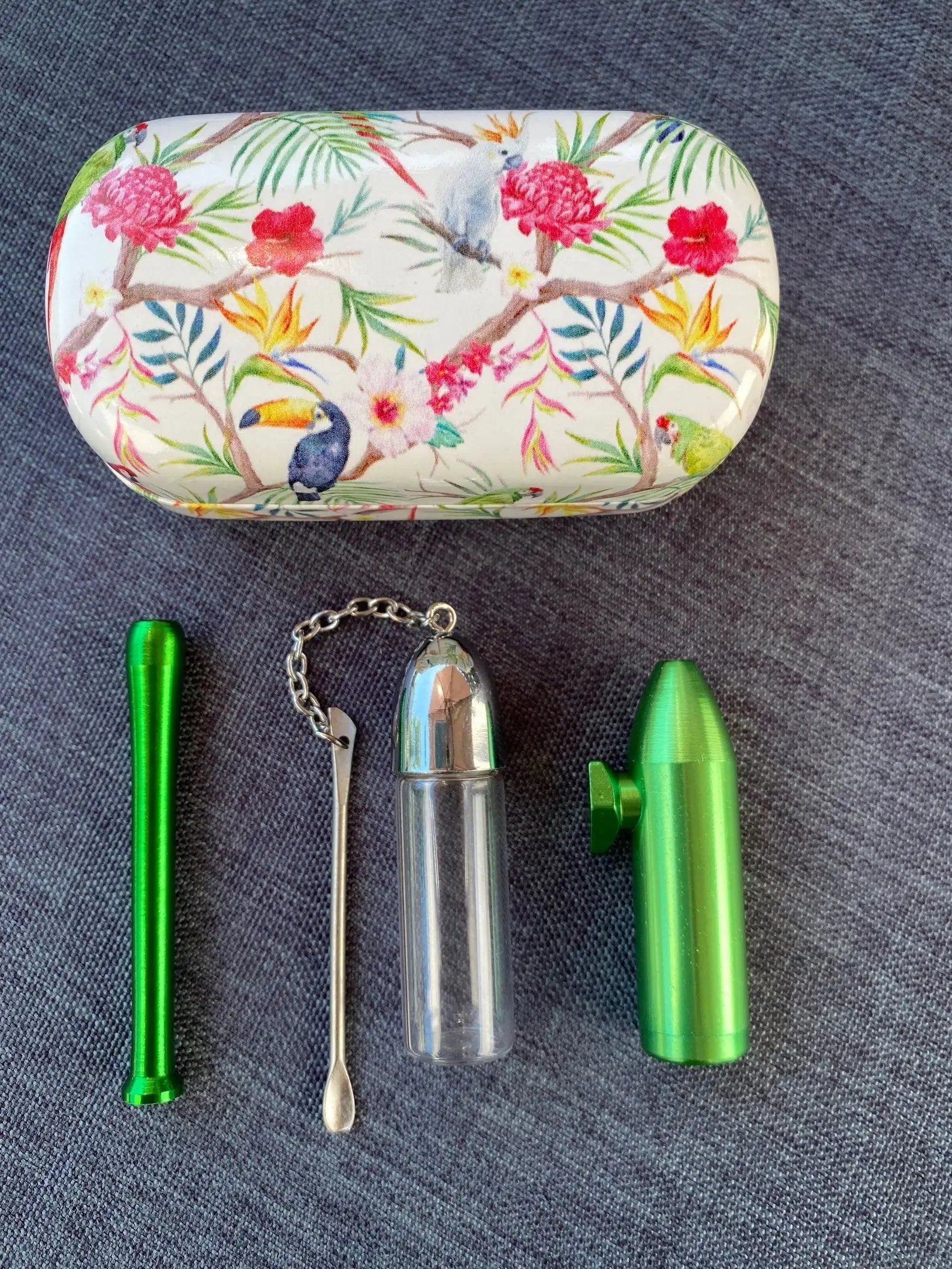 Set "Tropical Green/Silver" – Stilvolles Zubehör im tropischen Hard Case - from DieBallerei