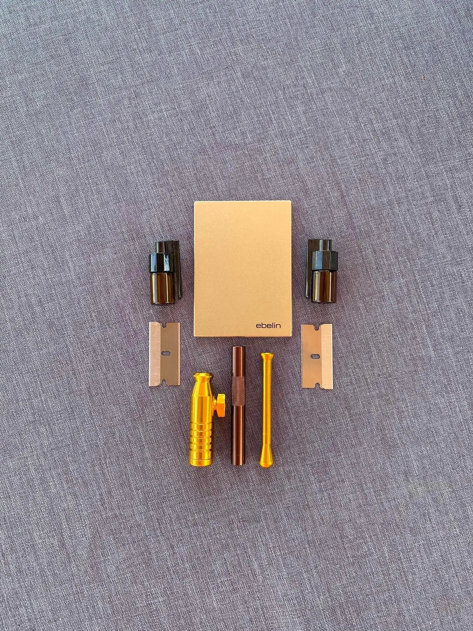 Set "Spiegel Gold/Braun" – Stilvoll, Praktisch & Immer Griffbereit - from DieBallerei