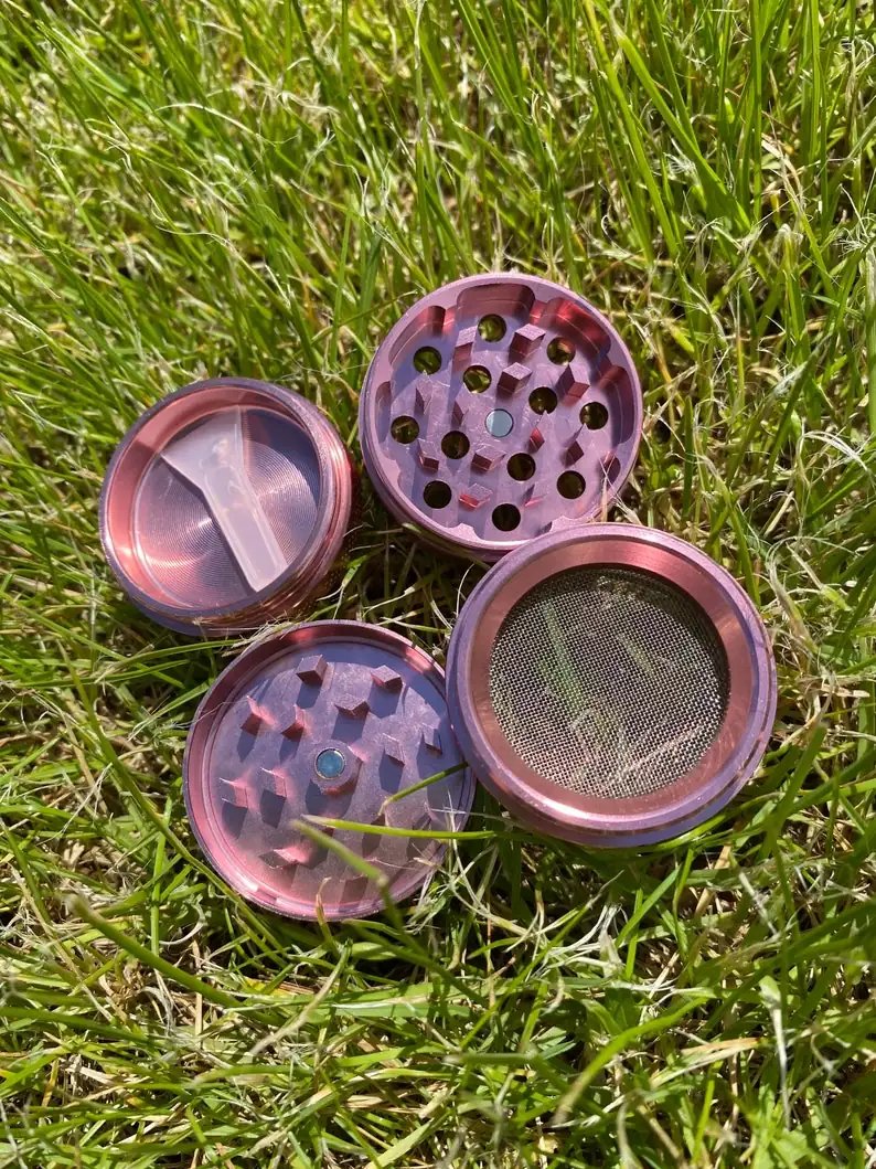 Rosé Pink Grinder – 40mm, 4-teilig & Hochwertig verarbeitet - from DieBallerei