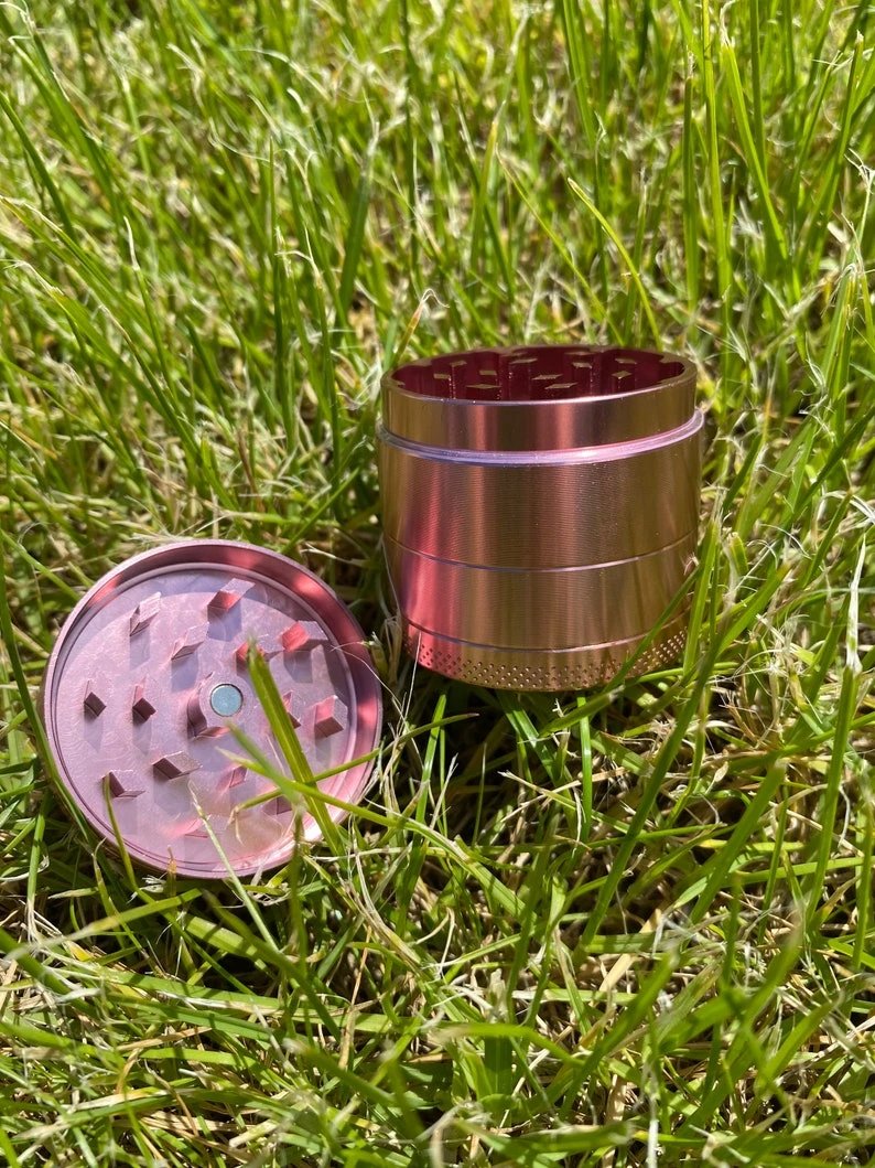Rosé Pink Grinder – 40mm, 4-teilig & Hochwertig verarbeitet - from DieBallerei