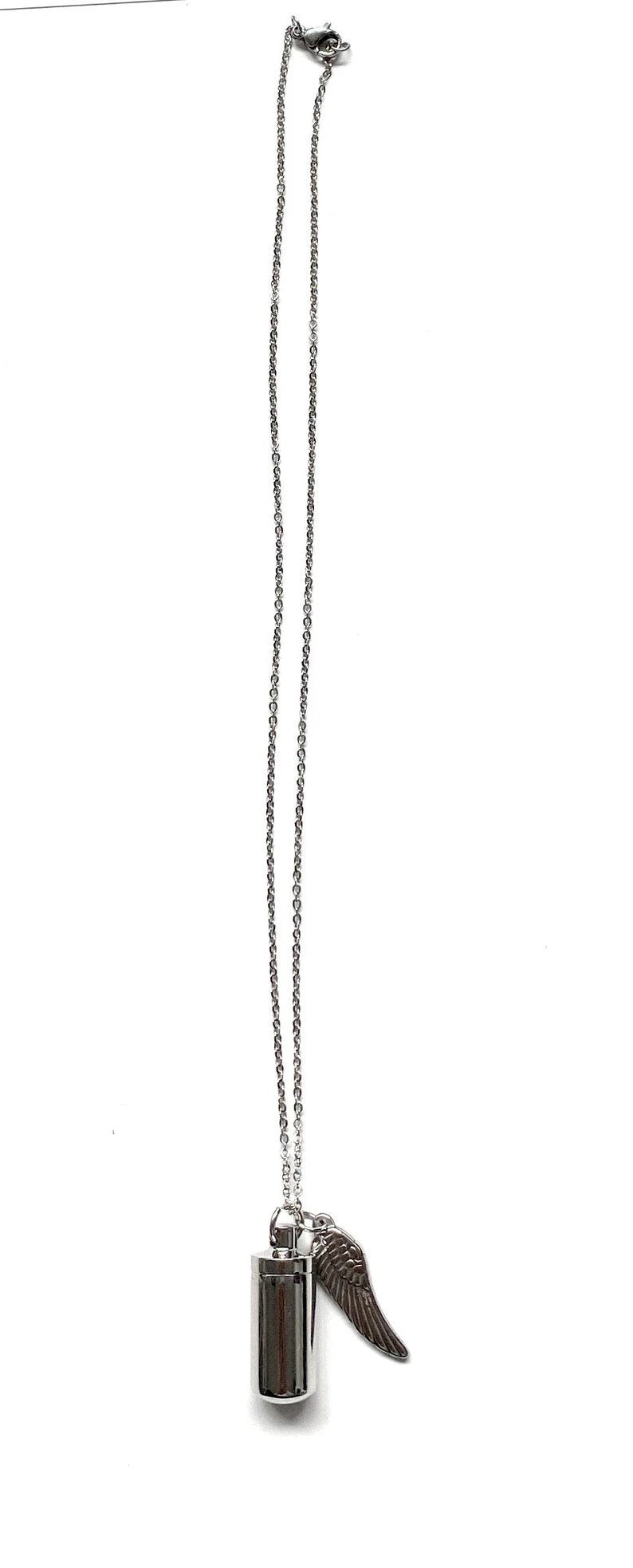 Halskette mit befüllbarer Kapsel & Flügel-Anhänger – Silber - from DieBallerei
