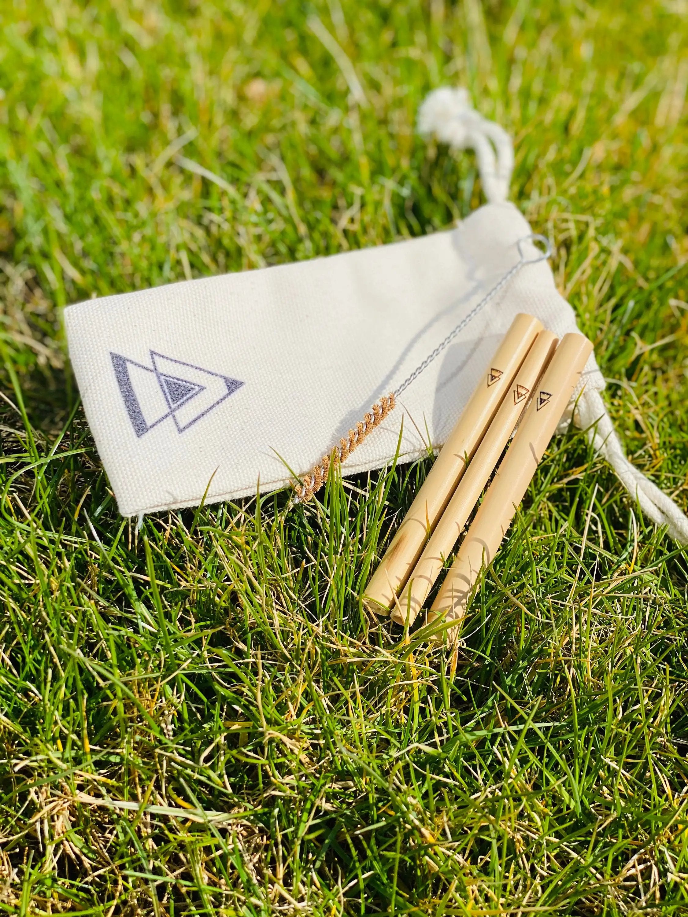 Nachhaltiges Bambus-Set – 3 Ziehröhrchen mit Reiniger & Aufbewahrungstasche - from DieBallerei