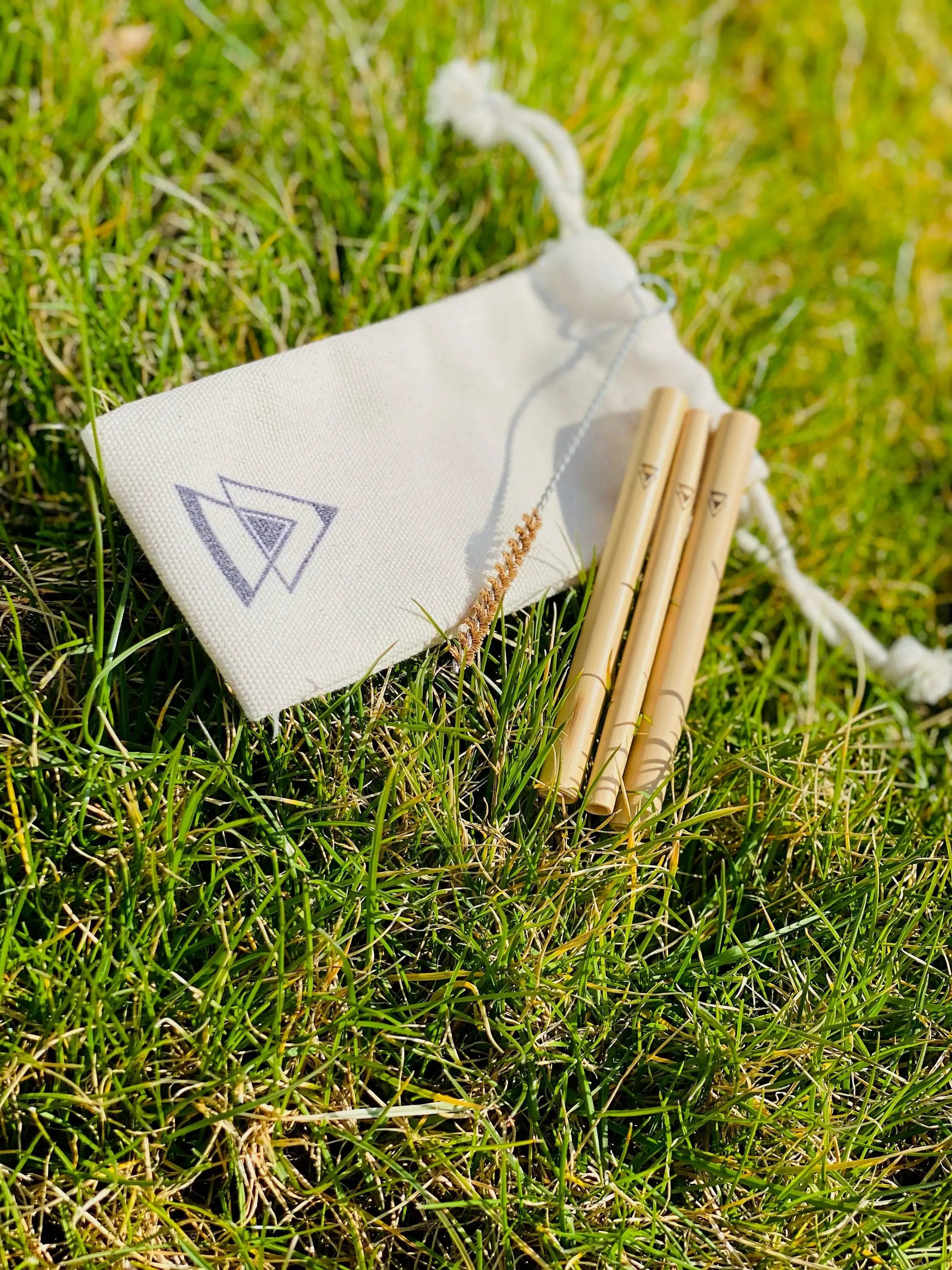 Nachhaltiges Bambus-Set – 3 Ziehröhrchen mit Reiniger & Aufbewahrungstasche - from DieBallerei