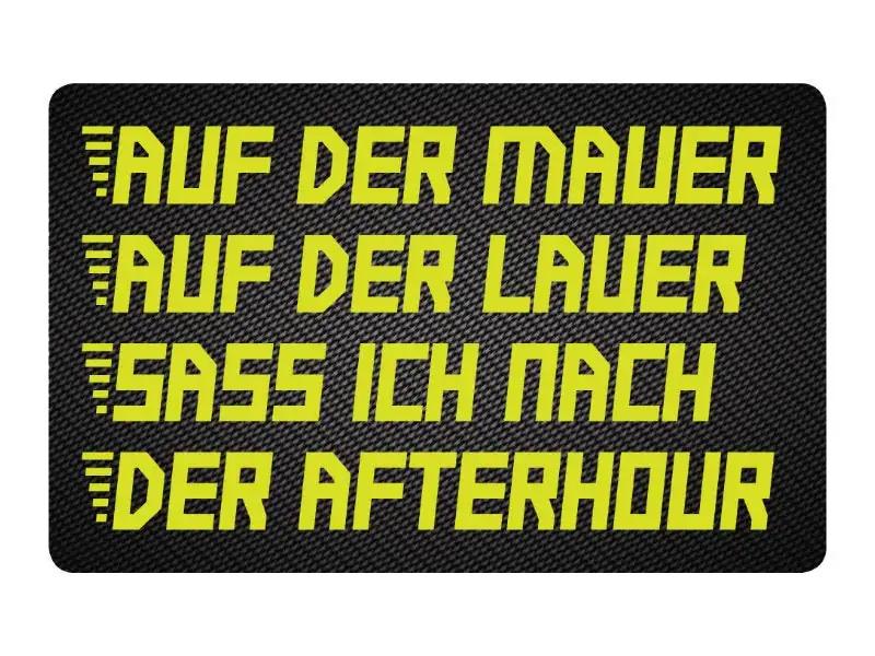 Zieh und Hack Karte im Carbon Look "Auf der Mauer auf der Lauer" – Stylisch und Praktisch - from DieBallerei