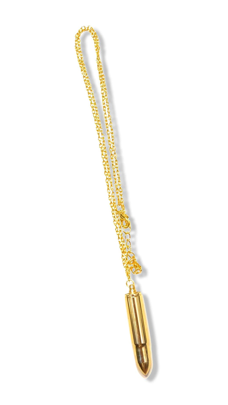 Elegant bullet/cartridge casing pendant with hidden mini spoon on 45 cm necklace in gold