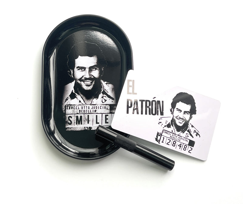 SET Escobar 1x Metall (Blech) Brettchen inkl. Ziehröhrchen und El Patron Karte/Hackkarte