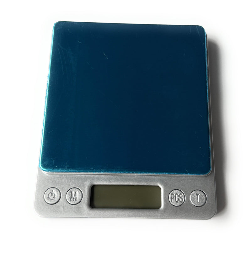 Precision scale/fine scale XL with protective lid and trays