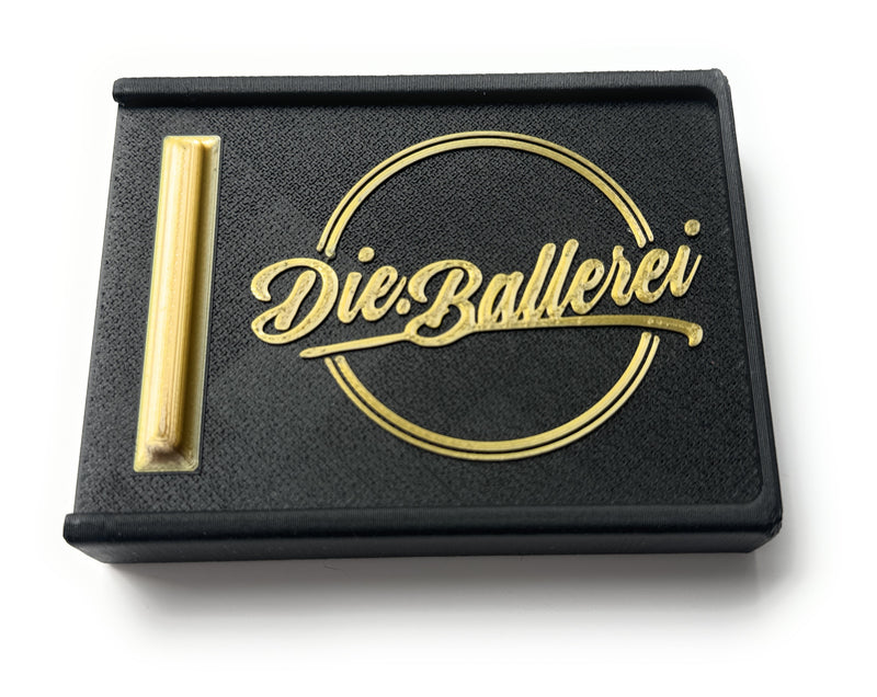 Die Ballerei Baller-Box inkl. integriertem Spiegel, Röhrchen und Hack-Karten schwarz/gold