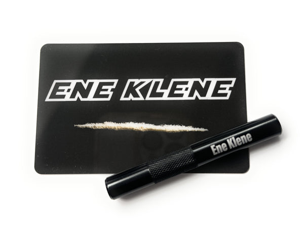 Jeu de tubes en aluminium noir/nervuré (70 mm) avec gravure laser et carte hack « Ene Klene »
