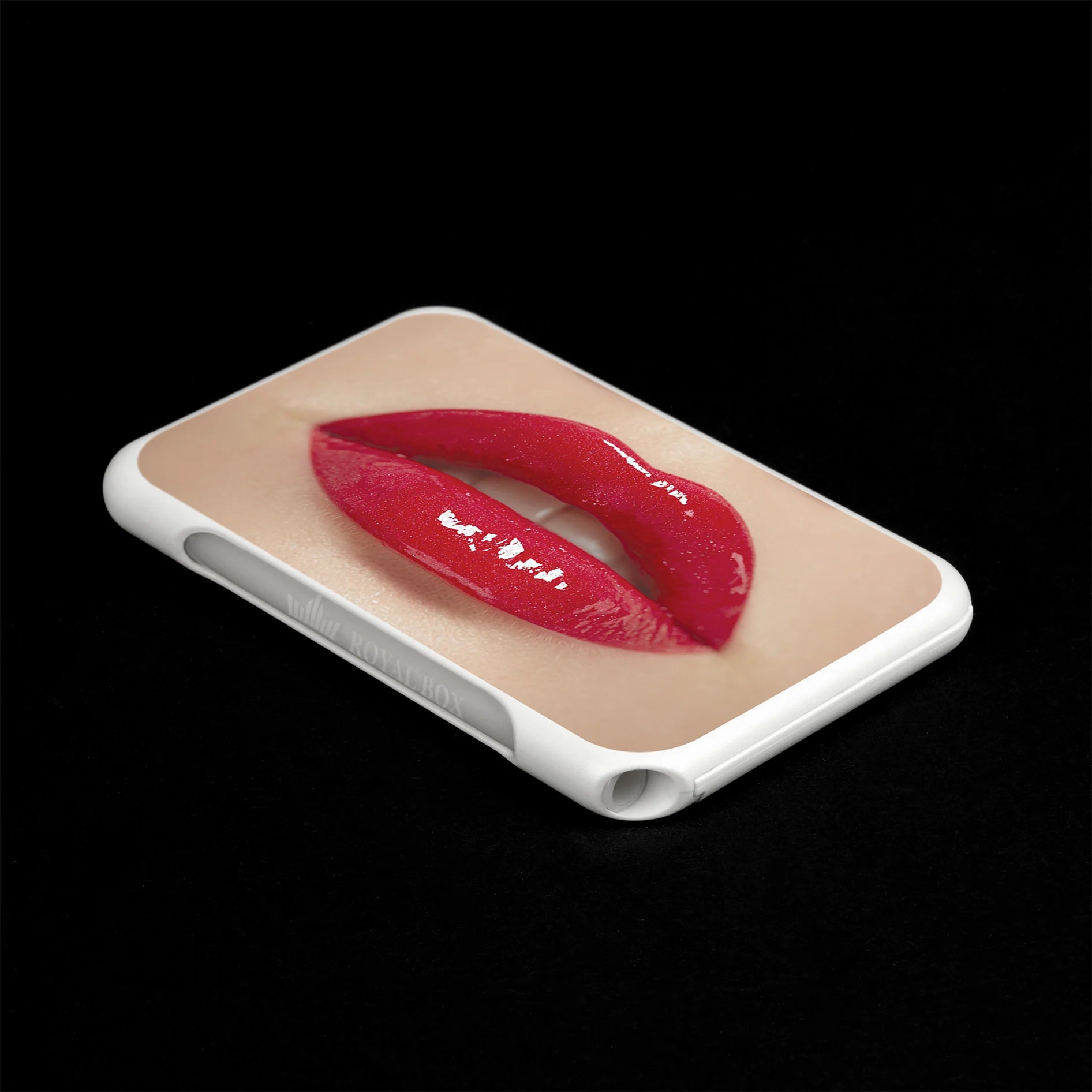 Royal Box Torpedo Kiss Edition – White Version im auffälligen Pop-Art Design