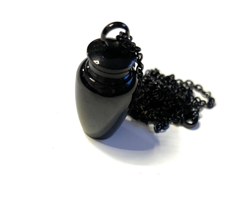 1 x Halskette mit befüllbarer Kapsel in Schwarz (ca. 32,5cm) Kette Zylinder Collier Anhänger zum schrauben aus Edelstahl
