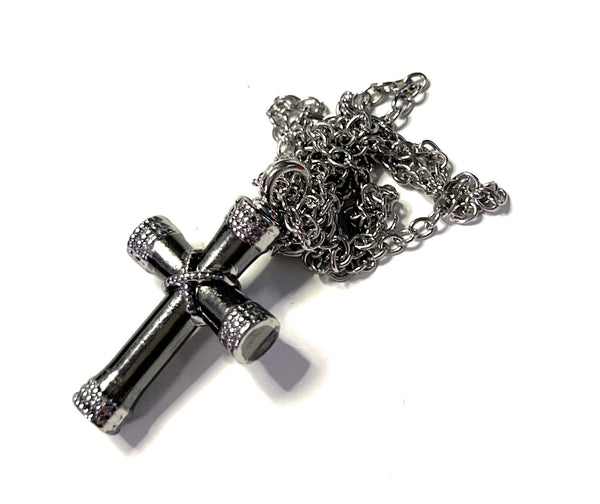 Cross necklace with pendant portioner sniff snuff bottle Stainless steel Necklace Silver