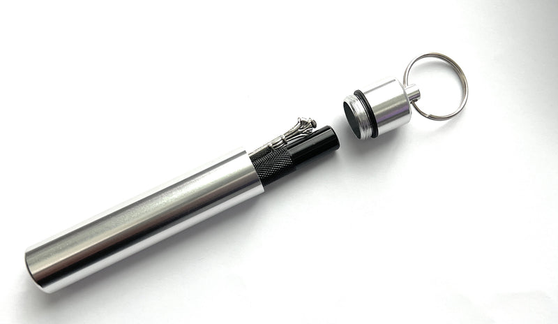 Boîte de rangement avec pendentif comprenant une cuillère et un tube à dessin en aluminium | Portionneur | Donateur V2