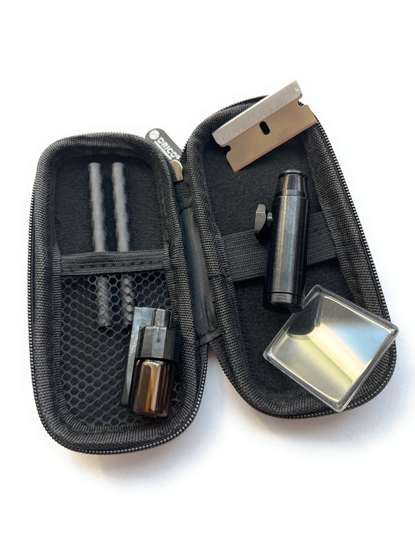 SET Carbon To-Go Black (2 carbon tubes, dispenser, doser, blade, glass plate) in Carbon Soft Case Black