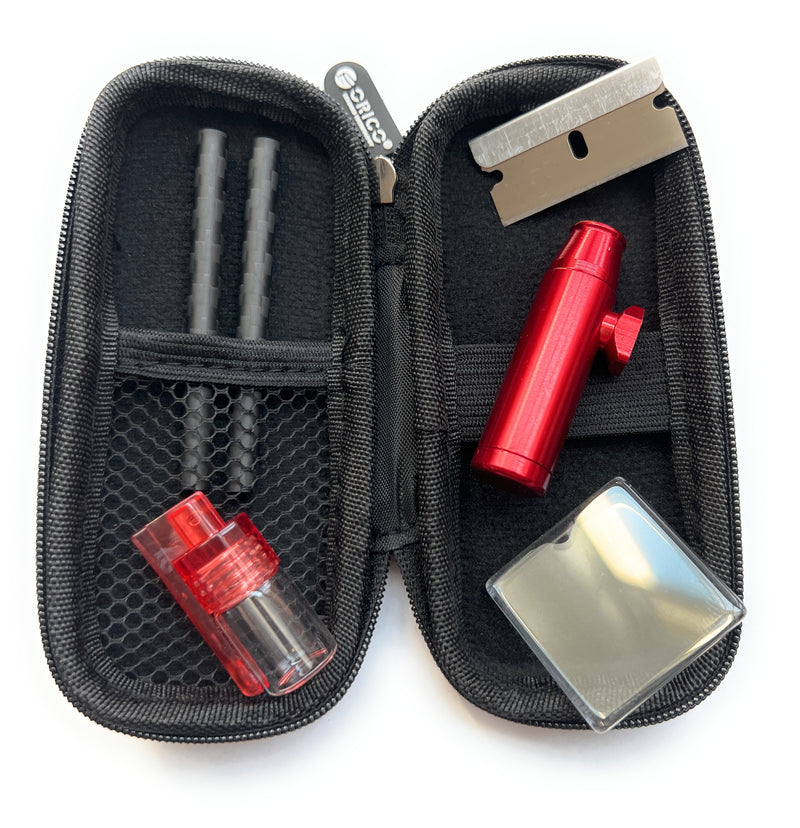 SET Carbon To-Go Rot  (2 Carbon Röhrchen, Spender, Dosierer, Klinge, Glasplatte) in Carbon Soft Case Black