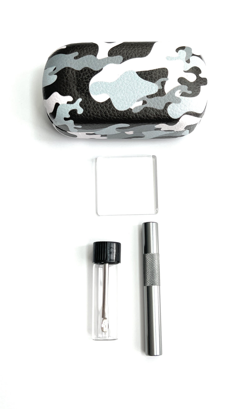 SET camouflage black/white case (drawing tube, mini glass plate, dispenser with telescopic spoon) in hard case