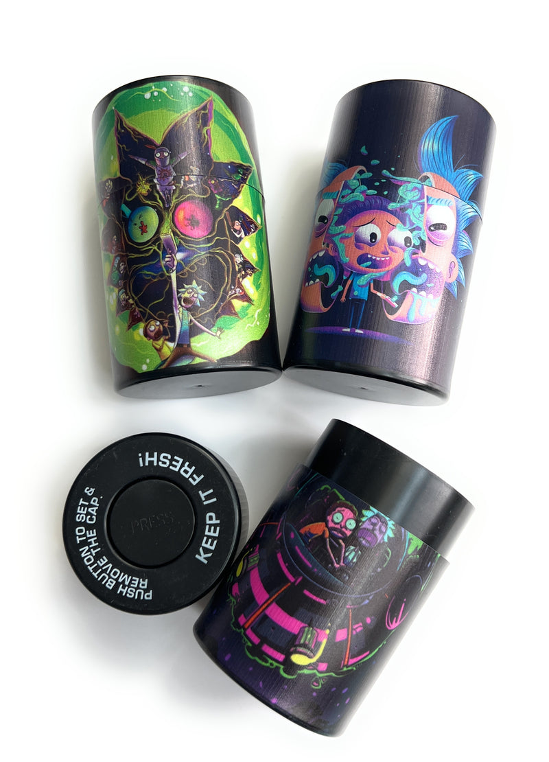 Vacuum cans to keep fresh and stow away in comic design approx. 10cm against odours
