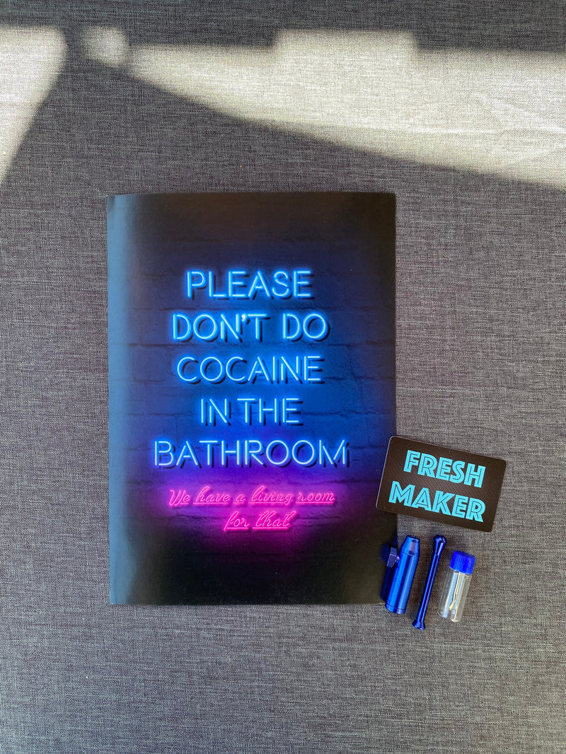 Coffret cadeau S'il vous plaît, ne faites pas de cocaïne dans la salle de bain Poster + tube, distributeur, distributeur avec cuillère et carte Bleu sniff snuff rhumes