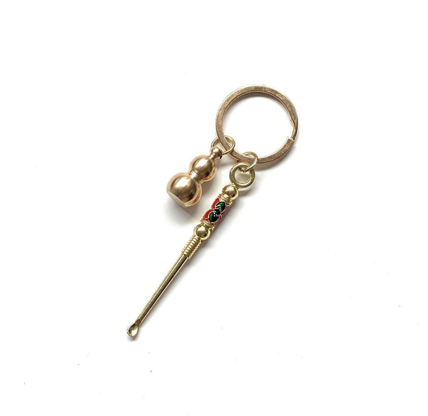 Mini spoon pendant charm key ring with decorative balls spoon in gold with application in red/green for e.g. snuff