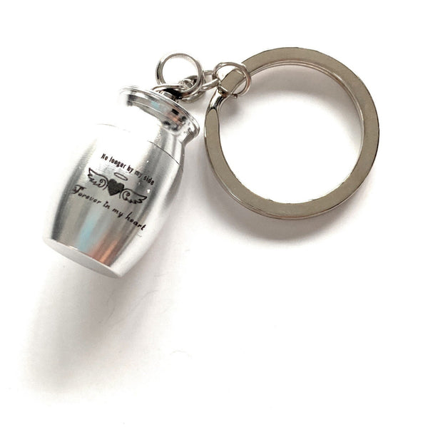 Mini capsule pendant charm key ring for screwing to carry small items/powder etc. To-Go in silver