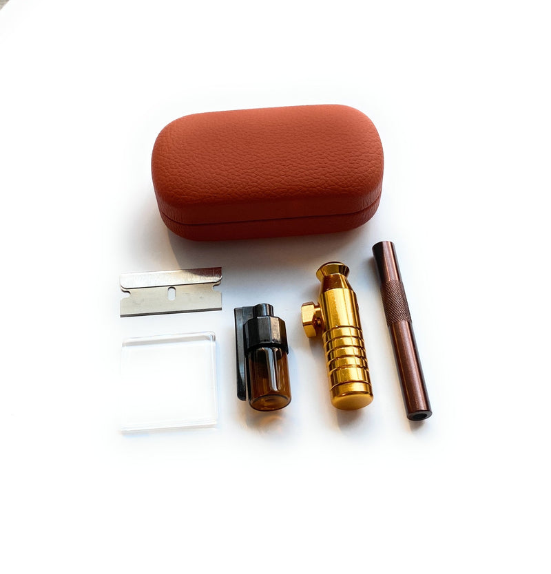 SET Brown Sniff Snuff Sniffer Schnupf Spender Dispenser (Röhrchen, Mini-Glasplatte, Spender mit Löffel, Dosierer, Klinge) in Hard Case