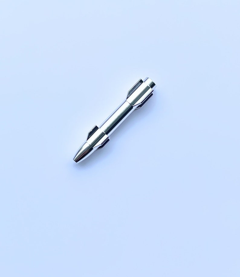 Röhrchen aus Aluminum in Raketen Optik– Zieh - Röhrchen - Länge 77mm silber