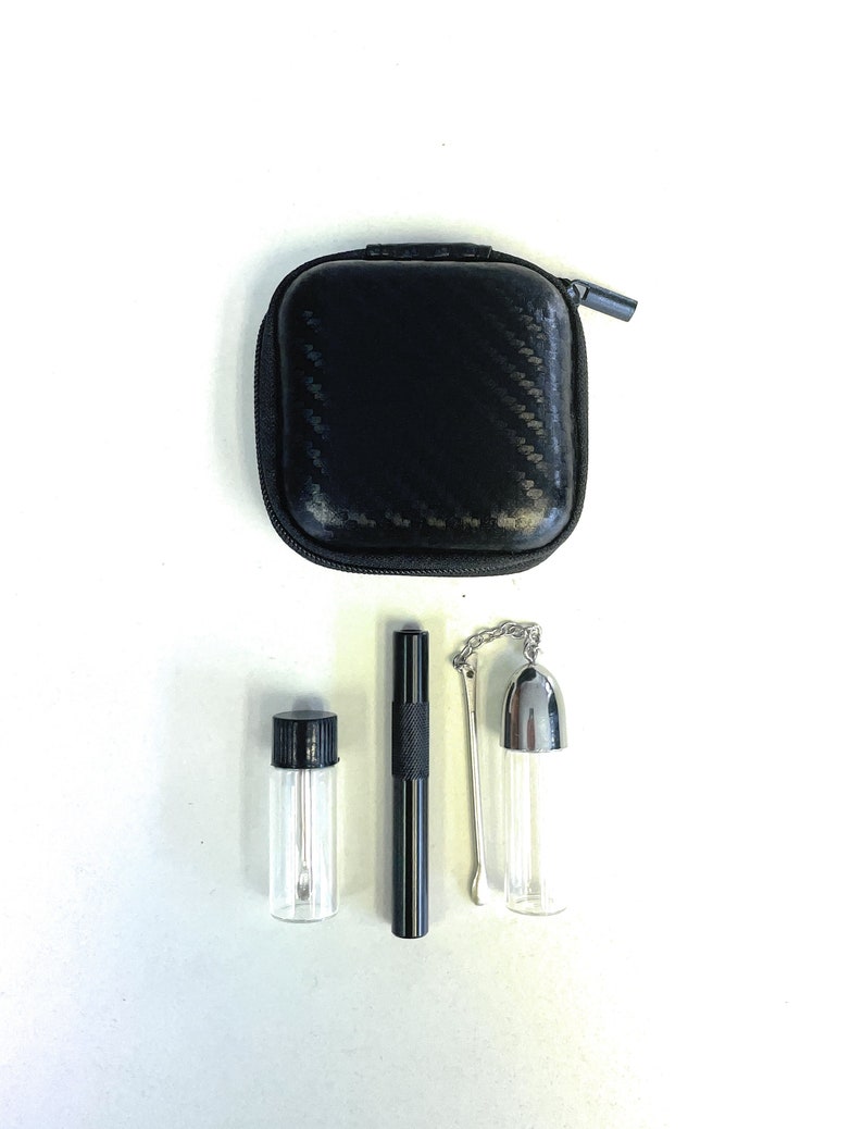 SET Black Carbon Sniff Snuff Sniffer Dispenser Dispenser (tube, dispenser with spoon) in soft case carbon black