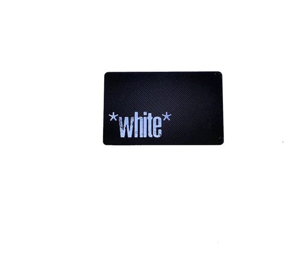 Carte "Blanche" au look carbone au format carte EC/carte d'identité pour tabac à priser, distributeur de tabac à priser, card-pull et hack Escobar
