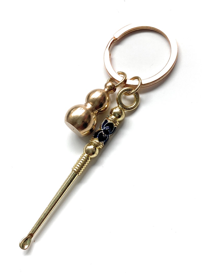 1x mini spoon pendant charm key ring with decorative balls spoon in gold with application in blue for e.g. snuff