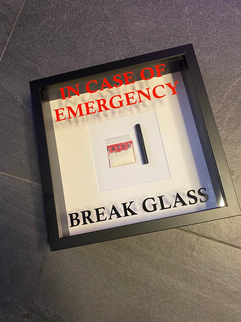 Produkte Wandbild/Bild „In Emergency Break Glass - Kokain“ in schwarz Wandschmuck Fun Spass Geschenk